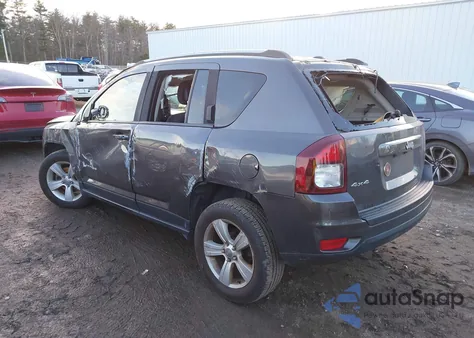 2016 Jeep Compass Sport z USA, uszkodzony, nr VIN 1C4NJDBB4GD780354